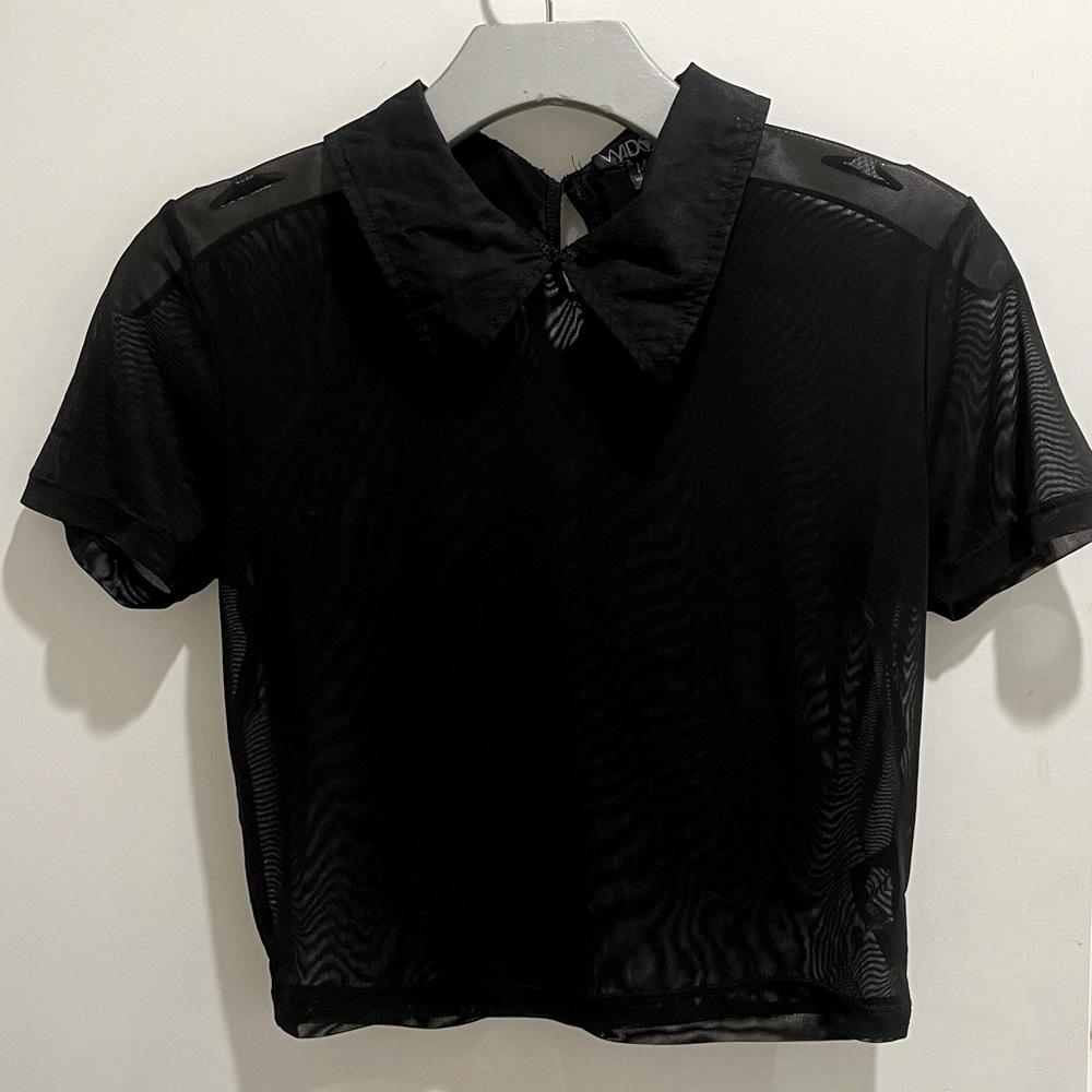 Mesh collared cropped shirt